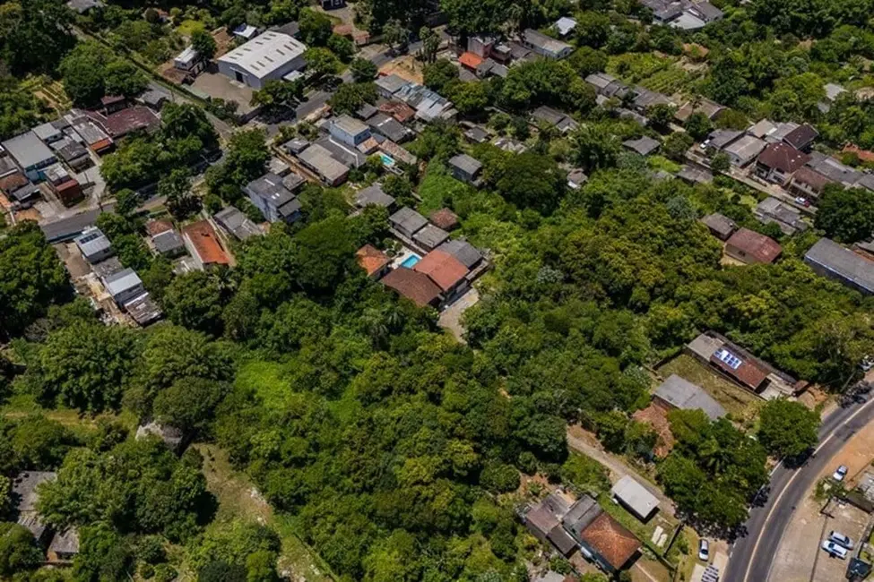 Foto 5 de Terreno / Lote à venda em Vila Nova, Porto Alegre - RS