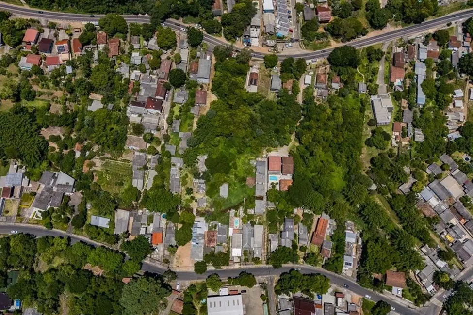 Foto 2 de Terreno / Lote à venda em Vila Nova, Porto Alegre - RS