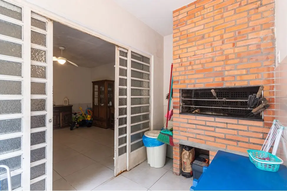 Casa com 3 quartos à venda, 158m2 em Chácara das Pedras, Porto Alegre - RS - imagem 3 Foto 3 de Casa com 3 quartos à venda, 158m2 em Chácara das Pedras, Porto Alegre - RS