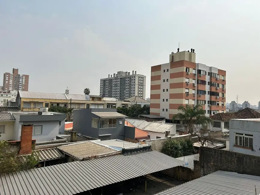 Foto 4 de Sala Comercial à venda, 25m2 em Azenha, Porto Alegre - RS