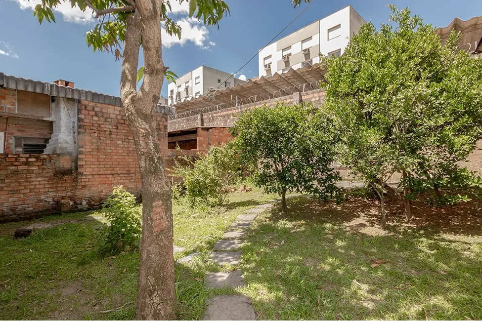 Foto 6 de Terreno / Lote à venda em Partenon, Porto Alegre - RS