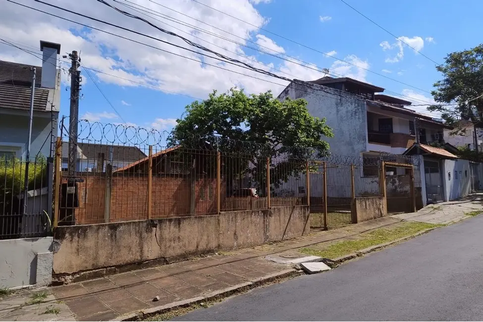 Foto 1 de Terreno / Lote à venda em Jardim Itu, Porto Alegre - RS