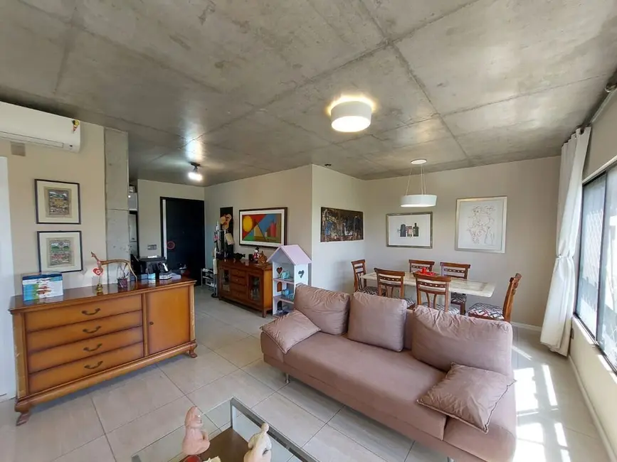 Apartamento com 1 quarto à venda, 68m2 em Petrópolis, Porto Alegre - RS - imagem 1 Foto 1 de Apartamento com 1 quarto à venda, 68m2 em Petrópolis, Porto Alegre - RS