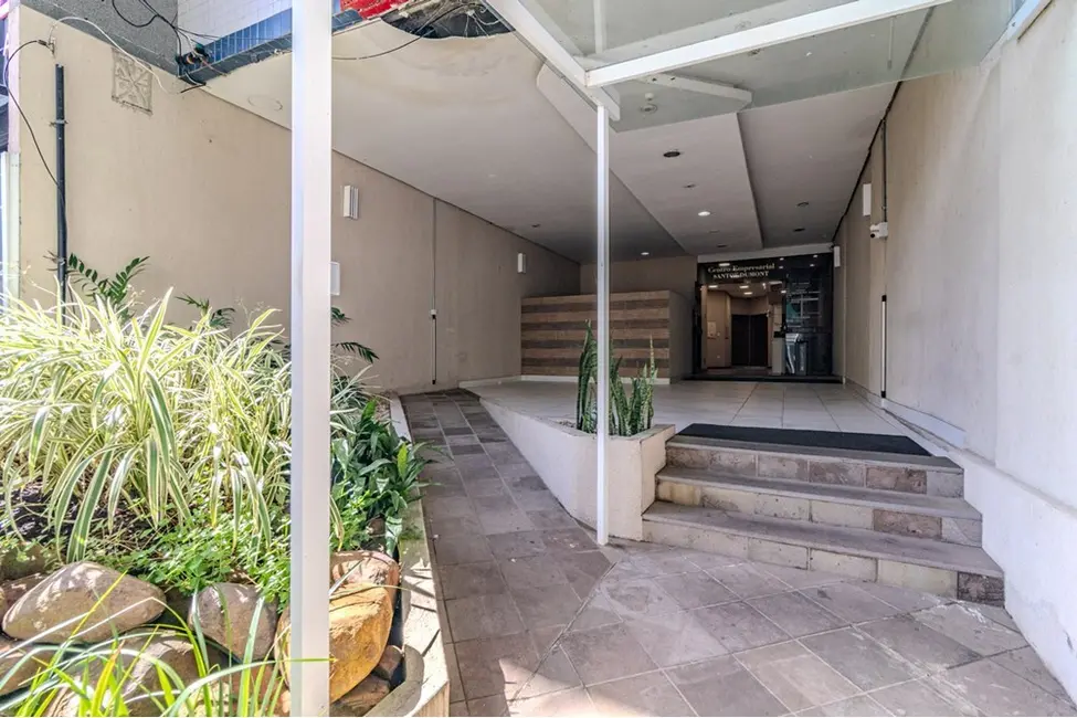 Foto 2 de Sala Comercial à venda, 40m2 em Menino Deus, Porto Alegre - RS