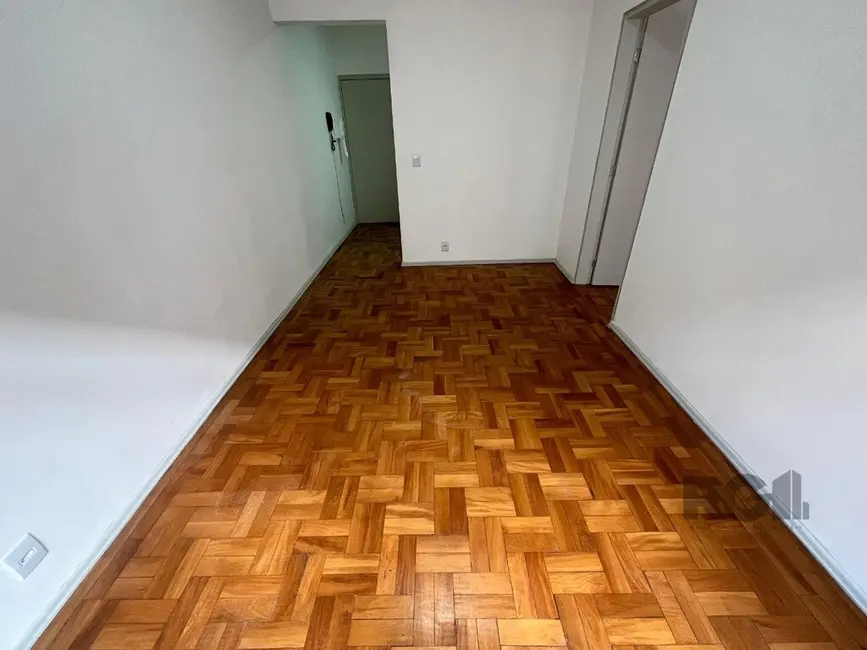 Apartamento com 1 quarto à venda, 40m2 em Centro Histórico, Porto Alegre - RS - imagem 2 Foto 2 de Apartamento com 1 quarto à venda, 40m2 em Centro Histórico, Porto Alegre - RS
