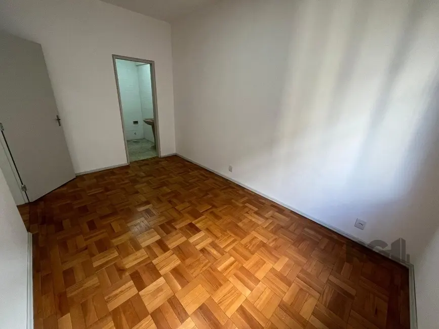 Apartamento com 1 quarto à venda, 40m2 em Centro Histórico, Porto Alegre - RS - imagem 9 Foto 9 de Apartamento com 1 quarto à venda, 40m2 em Centro Histórico, Porto Alegre - RS