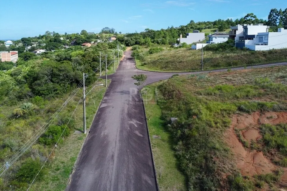 Foto 5 de Terreno / Lote à venda em Vila Nova, Porto Alegre - RS