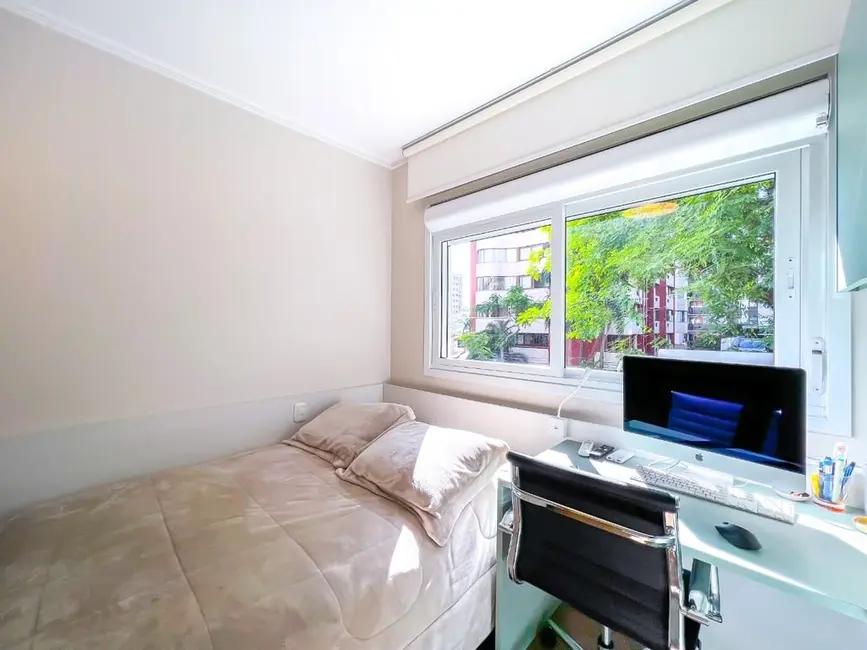 Foto 2 de Apartamento com 3 quartos à venda, 171m2 em Petrópolis, Porto Alegre - RS