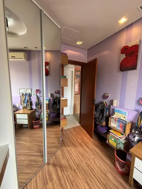 Foto 3 de Apartamento com 2 quartos à venda, 74m2 em Santana, Porto Alegre - RS