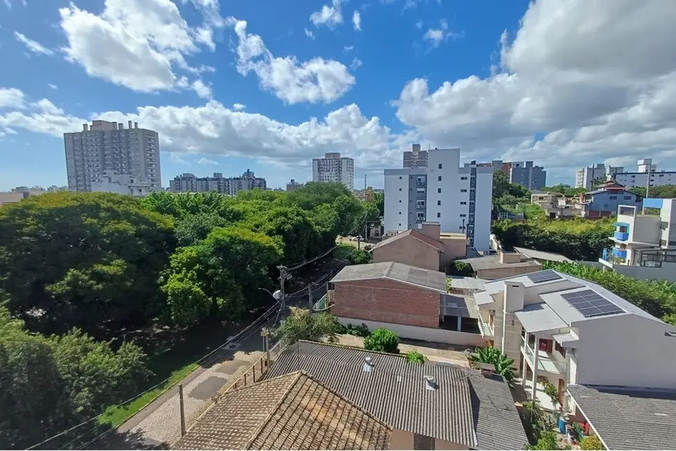 Apartamento com 2 quartos à venda, 64m2 em Vila Ipiranga, Porto Alegre - RS - imagem 6 Foto 6 de Apartamento com 2 quartos à venda, 64m2 em Vila Ipiranga, Porto Alegre - RS