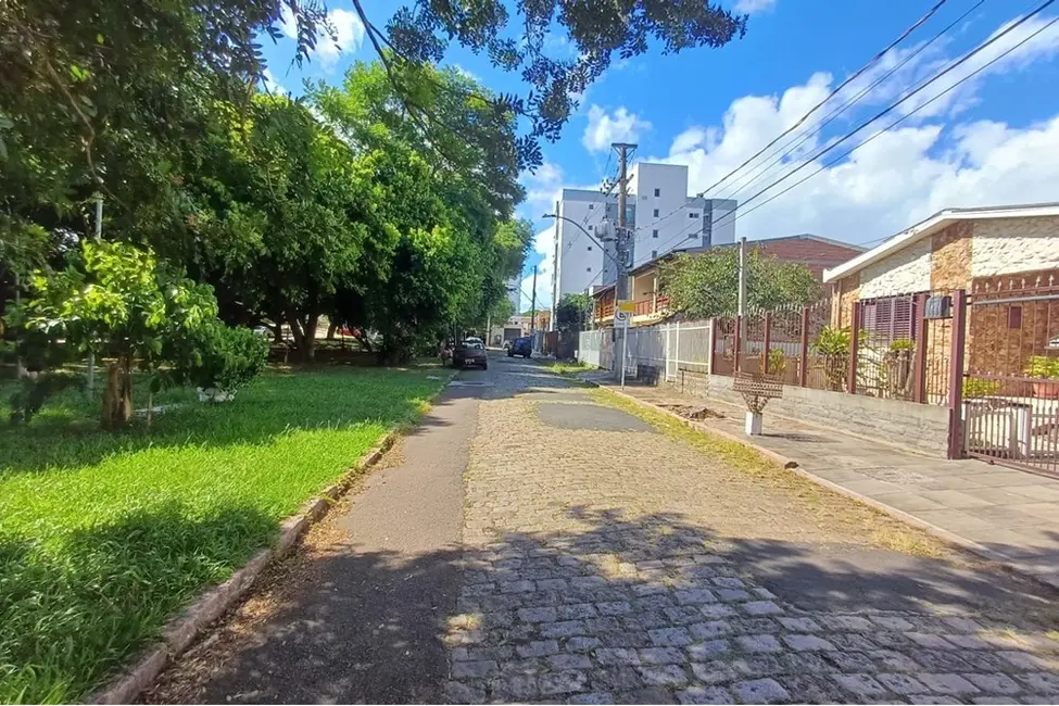 Apartamento com 2 quartos à venda, 64m2 em Vila Ipiranga, Porto Alegre - RS - imagem 4 Foto 4 de Apartamento com 2 quartos à venda, 64m2 em Vila Ipiranga, Porto Alegre - RS