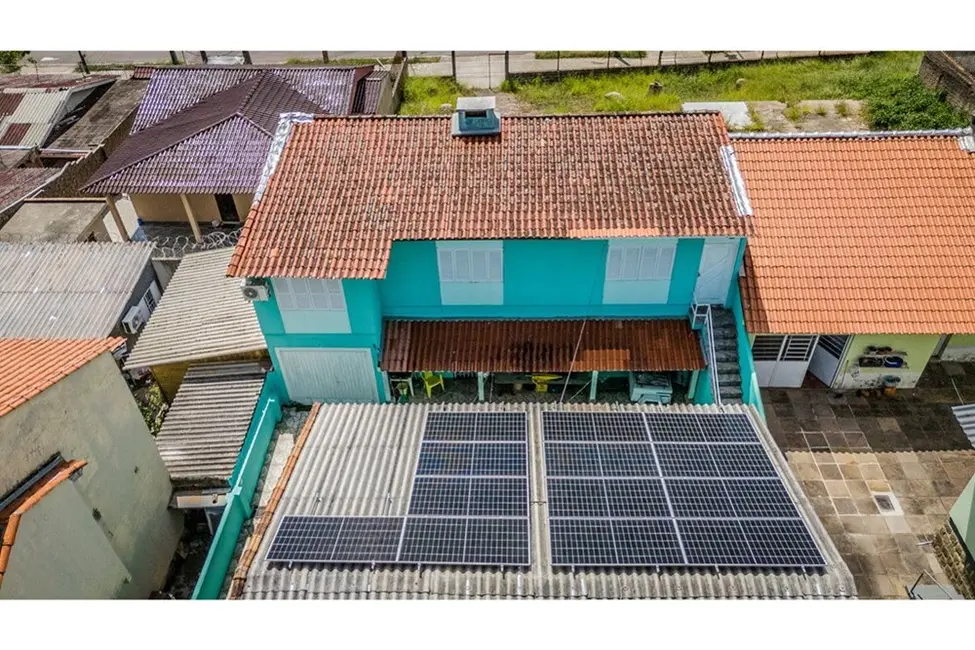 Foto 2 de Casa de Condomínio com 3 quartos à venda, 198m2 em Santa Tereza, Porto Alegre - RS