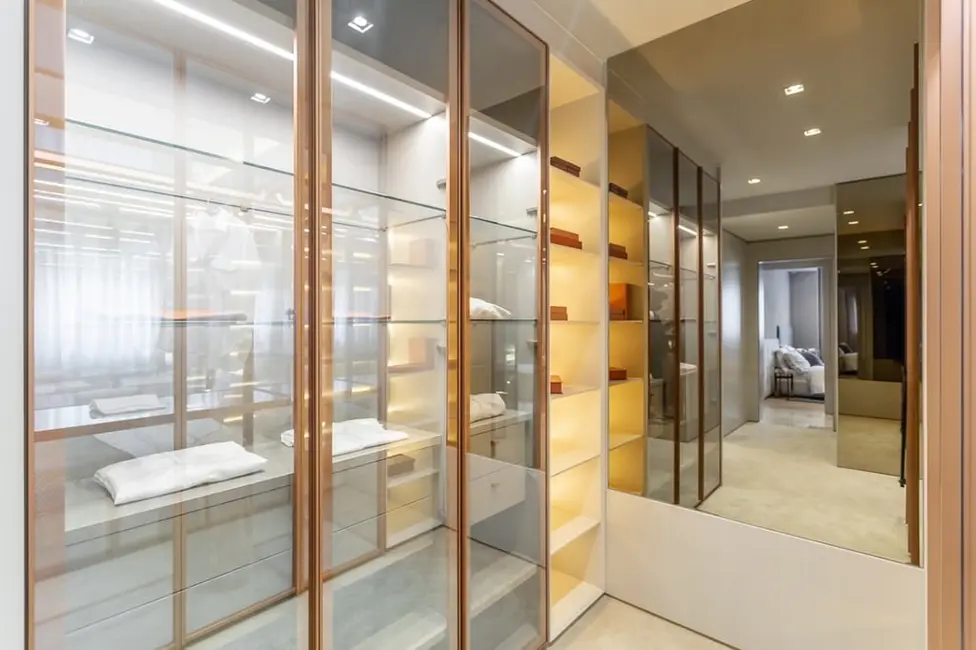 Apartamento com 3 quartos à venda, 203m2 em Jardim Europa, Porto Alegre - RS - imagem 3 Foto 3 de Apartamento com 3 quartos à venda, 203m2 em Jardim Europa, Porto Alegre - RS