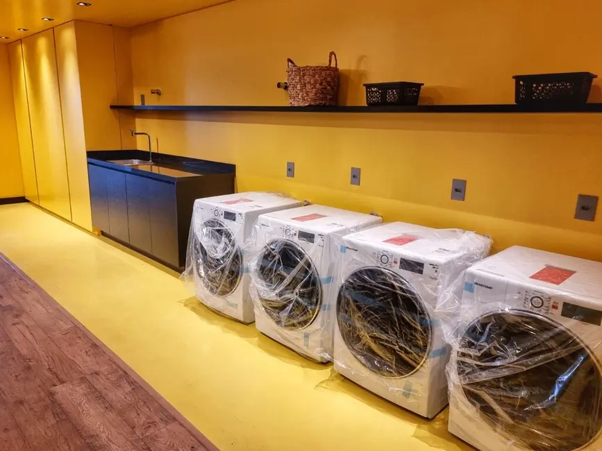 Apartamento com 2 quartos à venda, 77m2 em Independência, Porto Alegre - RS - imagem 4 Foto 4 de Apartamento com 2 quartos à venda, 77m2 em Independência, Porto Alegre - RS