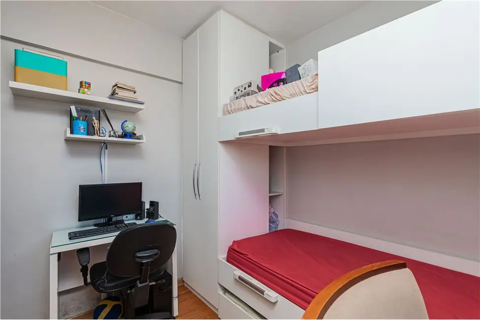 Apartamento com 2 quartos à venda, 73m2 em Menino Deus, Porto Alegre - RS - imagem 4 Foto 4 de Apartamento com 2 quartos à venda, 73m2 em Menino Deus, Porto Alegre - RS