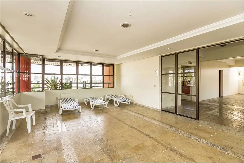 Apartamento com 1 quarto à venda, 58m2 em Independência, Porto Alegre - RS - imagem 2 Foto 2 de Apartamento com 1 quarto à venda, 58m2 em Independência, Porto Alegre - RS
