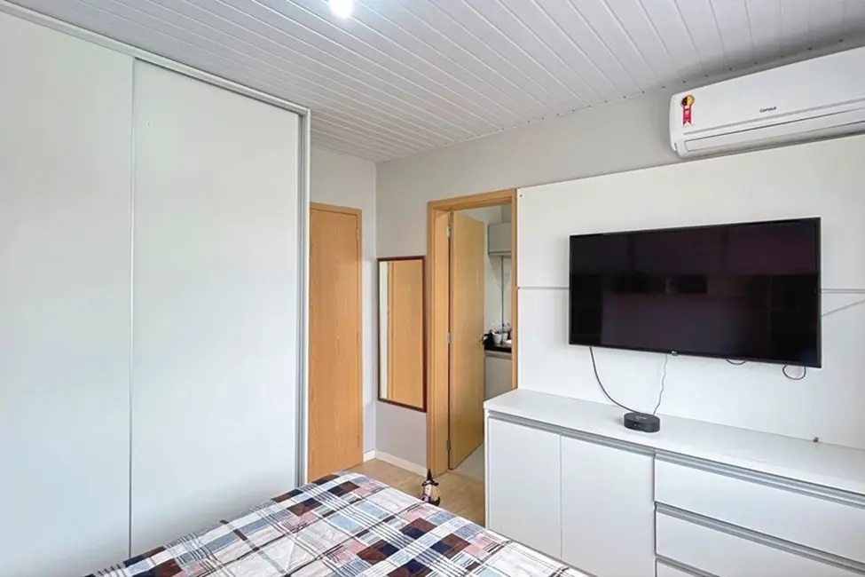 Foto 3 de Casa com 3 quartos à venda, 144m2 em Hípica, Porto Alegre - RS