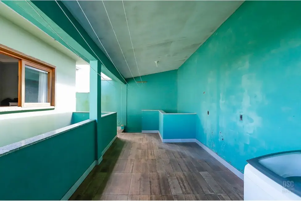 Foto 2 de Casa com 3 quartos à venda, 185m2 em Hípica, Porto Alegre - RS