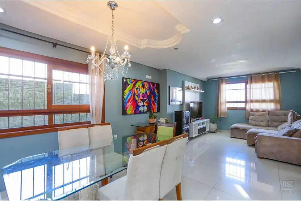 Foto 1 de Casa com 3 quartos à venda, 185m2 em Hípica, Porto Alegre - RS