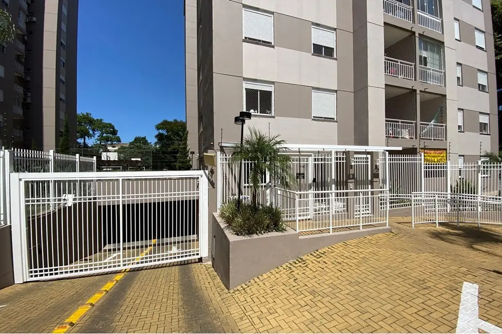 Foto 2 de Apartamento com 2 quartos à venda, 52m2 em Teresópolis, Porto Alegre - RS