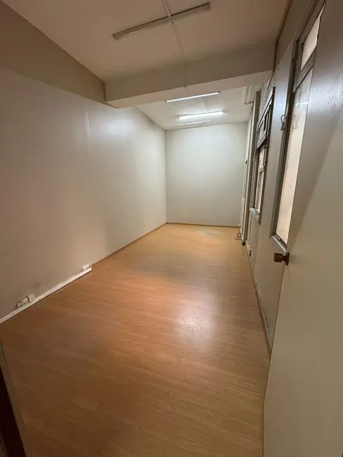 Foto 7 de Sala Comercial à venda, 195m2 em Centro Histórico, Porto Alegre - RS