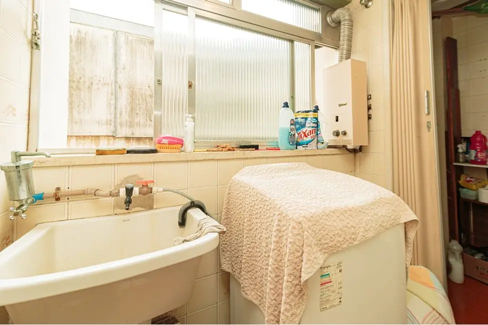 Apartamento com 2 quartos à venda, 77m2 em Santa Cecília, Porto Alegre - RS - imagem 7 Foto 7 de Apartamento com 2 quartos à venda, 77m2 em Santa Cecília, Porto Alegre - RS