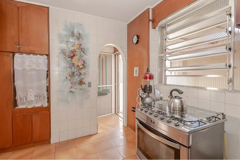 Foto 2 de Casa com 4 quartos à venda, 381m2 em Camaquã, Porto Alegre - RS