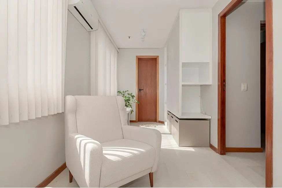 Foto 5 de Sala Comercial à venda, 28m2 em Menino Deus, Porto Alegre - RS