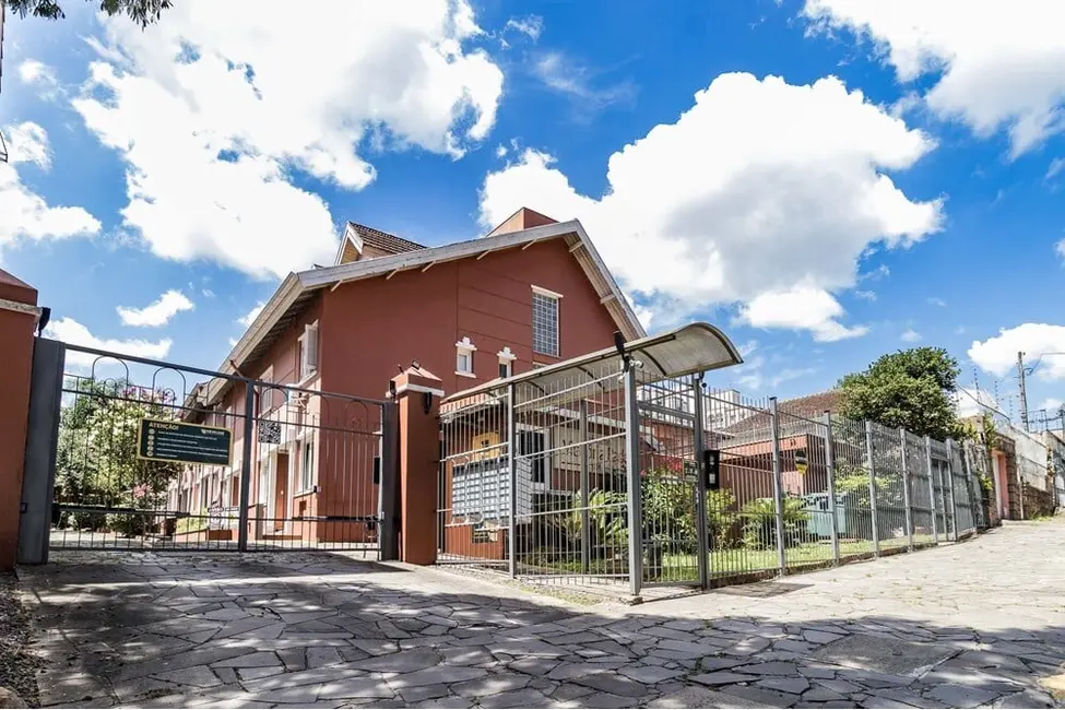 Foto 1 de Casa de Condomínio com 3 quartos à venda, 109m2 em Teresópolis, Porto Alegre - RS