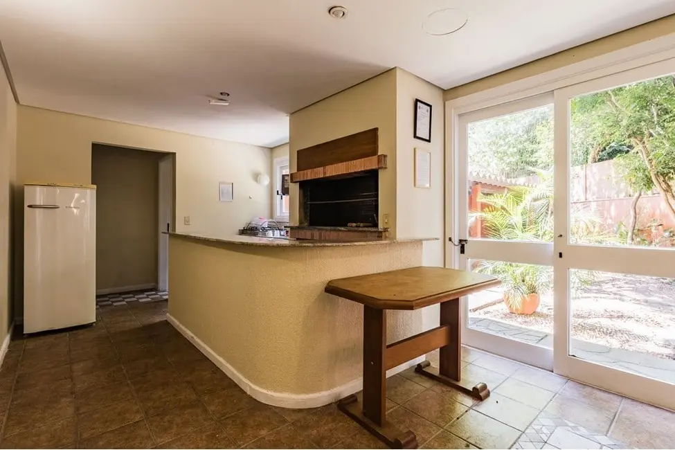 Foto 6 de Casa de Condomínio com 3 quartos à venda, 109m2 em Teresópolis, Porto Alegre - RS