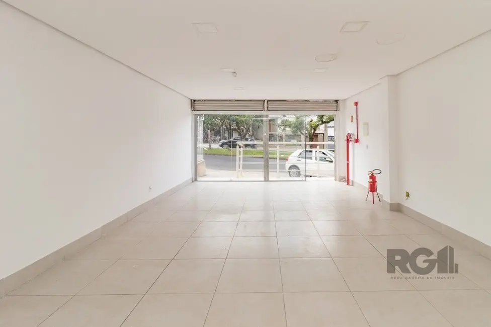 Foto 2 de Loja à venda, 48m2 em Jardim Sabará, Porto Alegre - RS