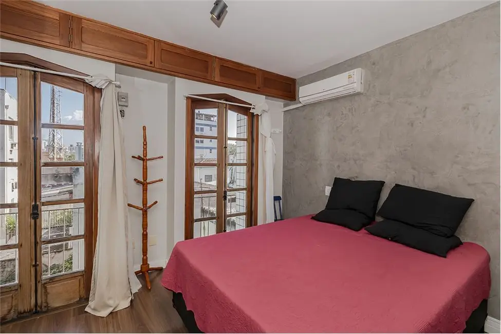 Foto 2 de Apartamento com 1 quarto à venda, 40m2 em Cidade Baixa, Porto Alegre - RS