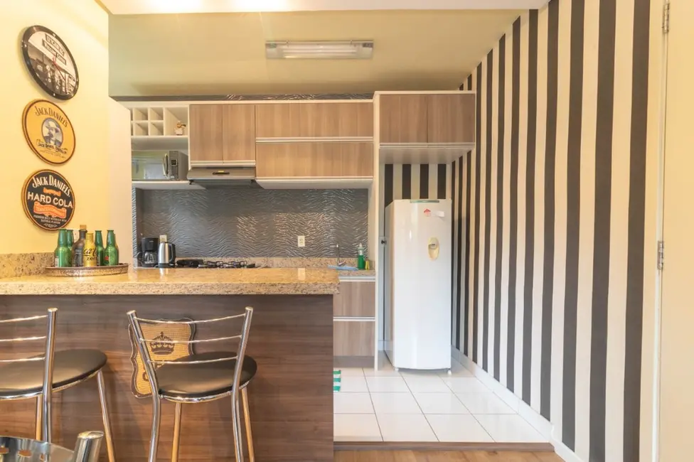 Foto 2 de Apartamento com 2 quartos à venda, 45m2 em Morro Santana, Porto Alegre - RS