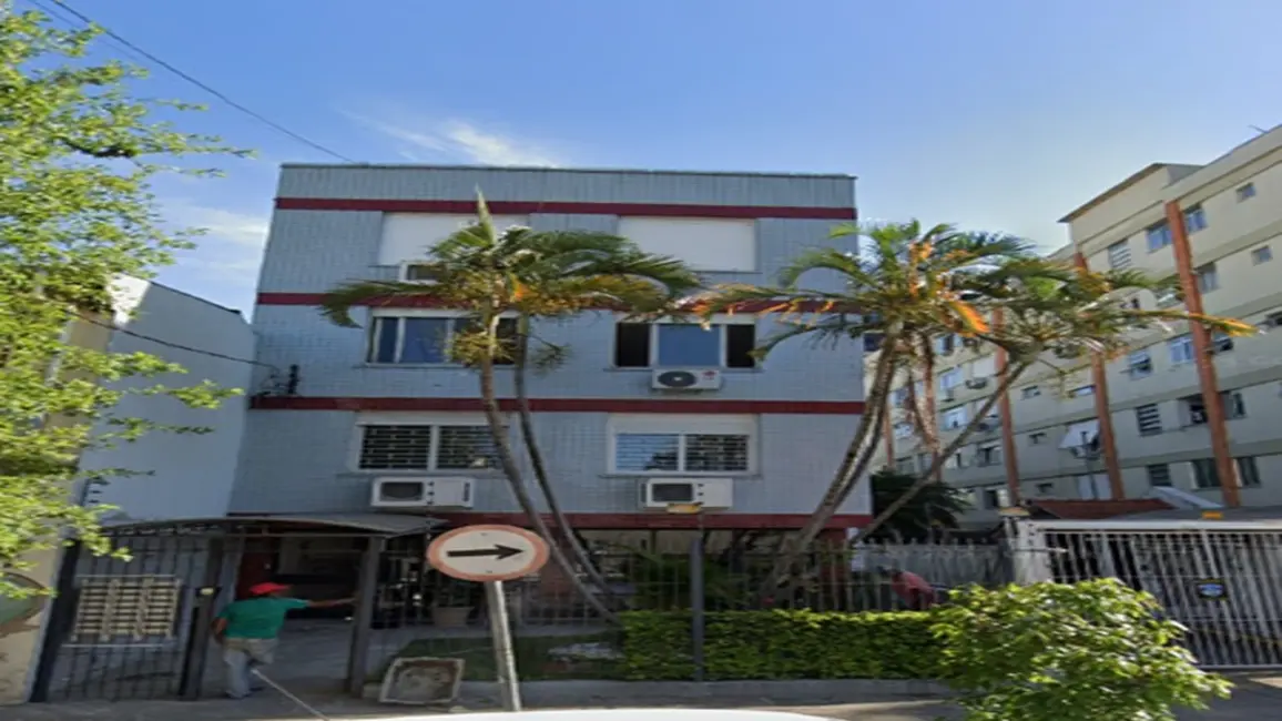 Foto 2 de Apartamento com 1 quarto à venda, 40m2 em Menino Deus, Porto Alegre - RS