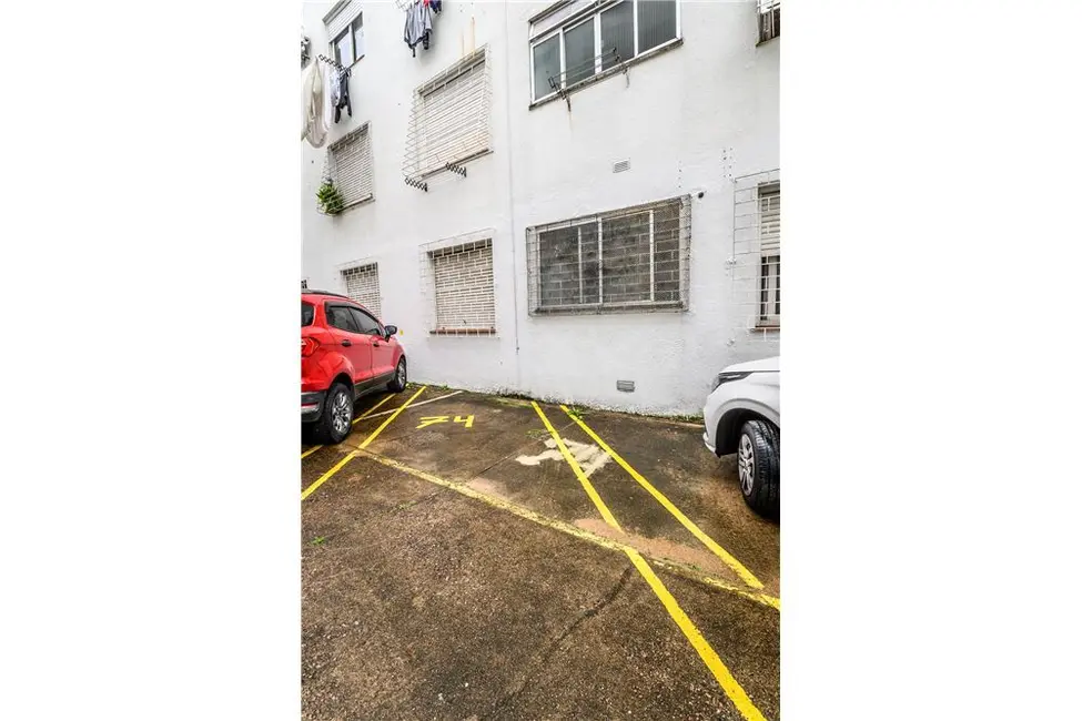 Apartamento com 1 quarto à venda, 44m2 em Vila Ipiranga, Porto Alegre - RS - imagem 6 Foto 6 de Apartamento com 1 quarto à venda, 44m2 em Vila Ipiranga, Porto Alegre - RS