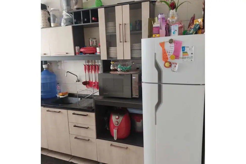 Apartamento com 2 quartos à venda, 56m2 em Rubem Berta, Porto Alegre - RS - imagem 3 Foto 3 de Apartamento com 2 quartos à venda, 56m2 em Rubem Berta, Porto Alegre - RS