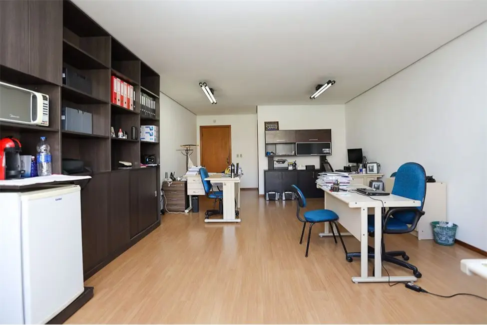 Foto 3 de Sala Comercial à venda, 43m2 em Floresta, Porto Alegre - RS