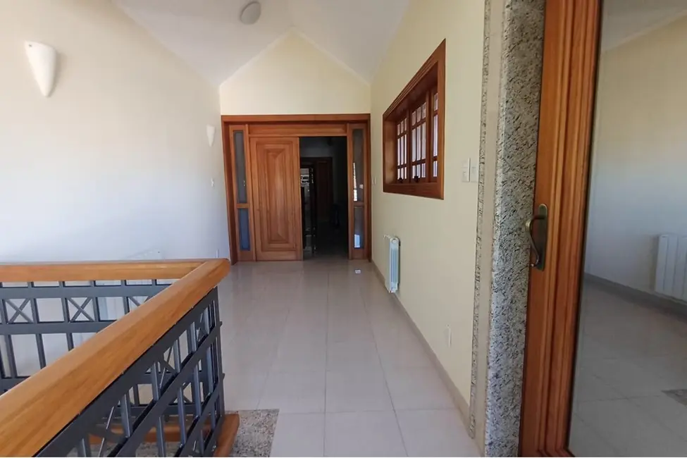 Foto 3 de Casa com 4 quartos à venda, 738m2 em Partenon, Porto Alegre - RS