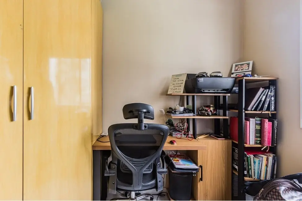 Foto 4 de Apartamento com 3 quartos à venda, 69m2 em Vila Ipiranga, Porto Alegre - RS