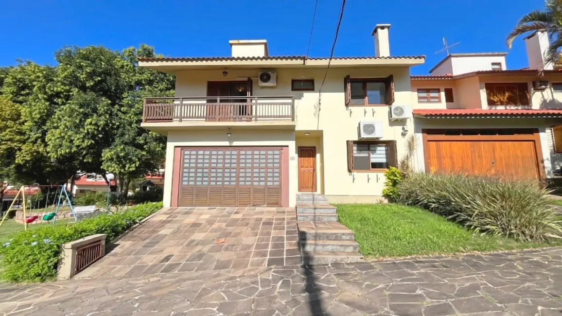Foto 1 de Casa com 3 quartos à venda, 172m2 em Teresópolis, Porto Alegre - RS