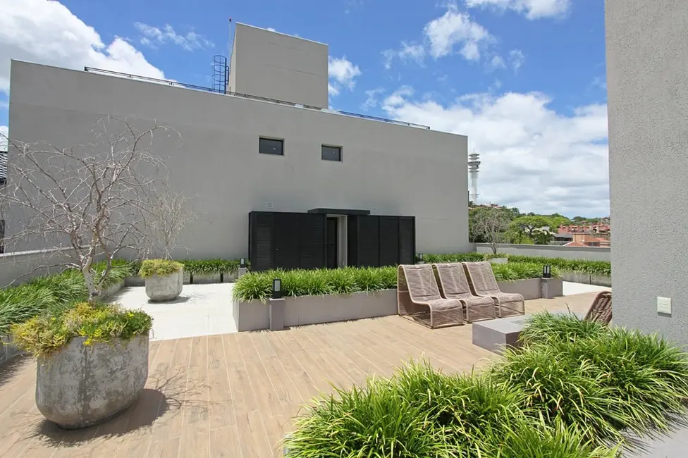 Apartamento com 3 quartos à venda, 101m2 em Menino Deus, Porto Alegre - RS - imagem 2 Foto 2 de Apartamento com 3 quartos à venda, 101m2 em Menino Deus, Porto Alegre - RS