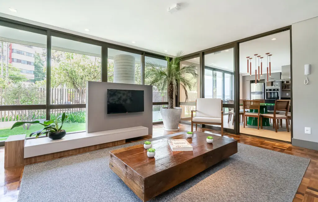 Apartamento com 3 quartos à venda, 110m2 em Menino Deus, Porto Alegre - RS - imagem 2 Foto 2 de Apartamento com 3 quartos à venda, 110m2 em Menino Deus, Porto Alegre - RS