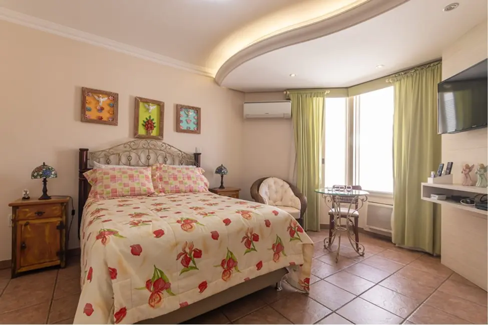 Foto 3 de Casa de Condomínio com 4 quartos à venda, 245m2 em Boa Vista, Porto Alegre - RS