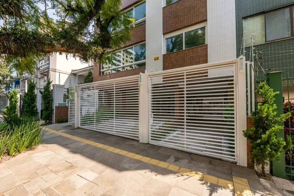 Foto 2 de Apartamento com 3 quartos à venda, 243m2 em Higienópolis, Porto Alegre - RS