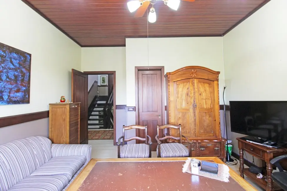 Casa de Condomínio com 4 quartos à venda, 450m2 em Santa Tereza, Porto Alegre - RS - imagem 5 Foto 5 de Casa de Condomínio com 4 quartos à venda, 450m2 em Santa Tereza, Porto Alegre - RS
