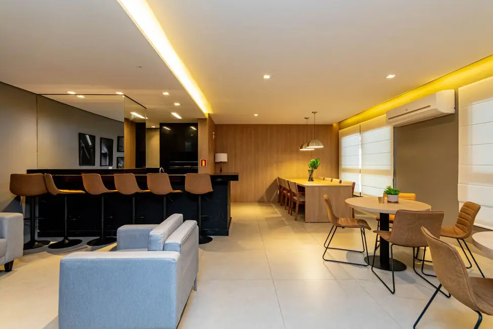 Apartamento com 3 quartos à venda, 182m2 em Menino Deus, Porto Alegre - RS - imagem 6 Foto 6 de Apartamento com 3 quartos à venda, 182m2 em Menino Deus, Porto Alegre - RS