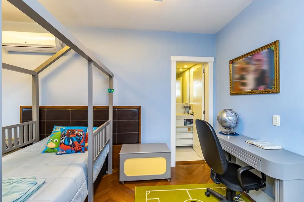 Apartamento com 3 quartos à venda, 223m2 em Bela Vista, Porto Alegre - RS - imagem 9 Foto 9 de Apartamento com 3 quartos à venda, 223m2 em Bela Vista, Porto Alegre - RS