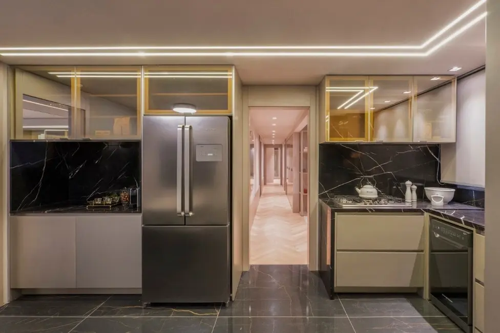 Apartamento com 3 quartos à venda, 286m2 em Jardim Europa, Porto Alegre - RS - imagem 4 Foto 4 de Apartamento com 3 quartos à venda, 286m2 em Jardim Europa, Porto Alegre - RS