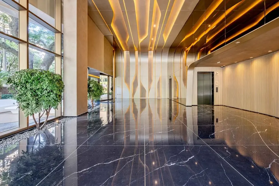 Apartamento com 4 quartos à venda, 379m2 em Bela Vista, Porto Alegre - RS - imagem 6 Foto 6 de Apartamento com 4 quartos à venda, 379m2 em Bela Vista, Porto Alegre - RS