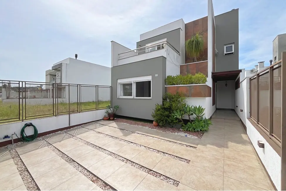 Foto 1 de Casa com 3 quartos à venda, 154m2 em Hípica, Porto Alegre - RS